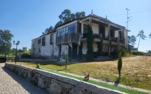 MORADIA PARA RESTAURO – LOUSADA