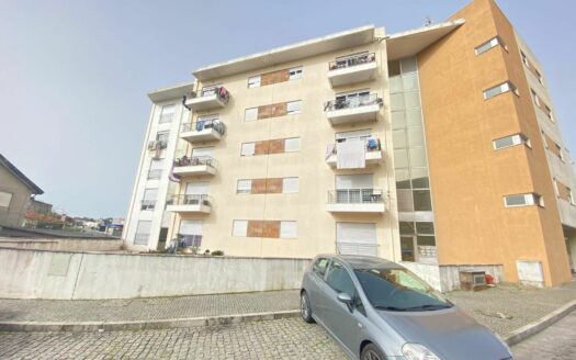 APARTAMENTO T3 FREAMUNDE