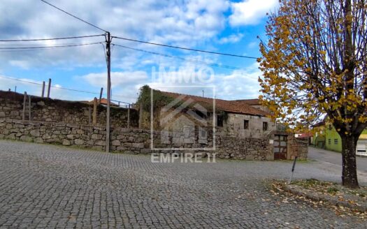 MORADIA PARA RESTAURO – MEIXOMIL – PAÇOS DE FERREIRA