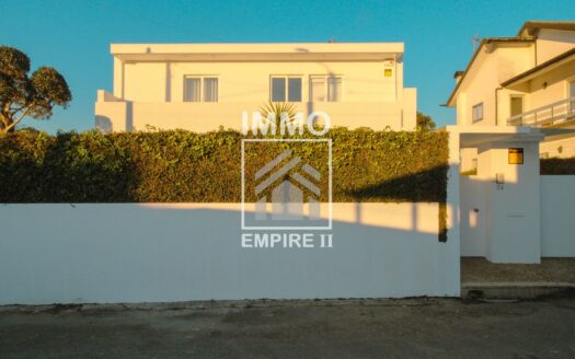 MORADIA ISOLADA T3 EM PAREDES