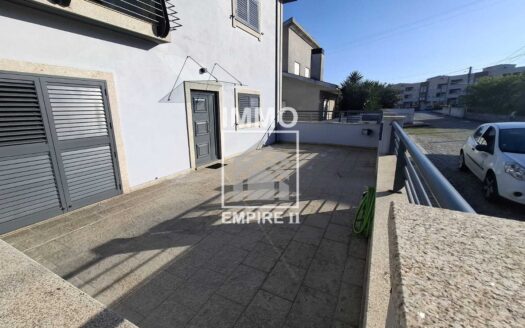 Andar Moradia T3 em Nespereira – Lousada