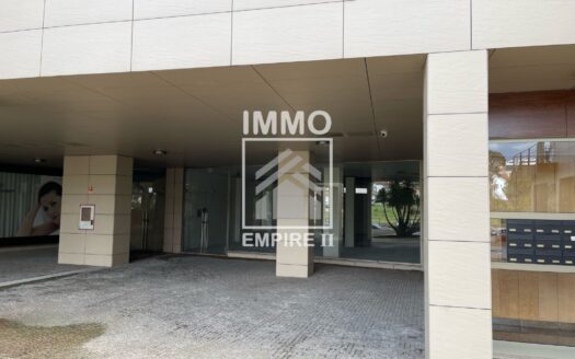 LOJA NO CENTRO DE PAÇOS DE FERREIRA