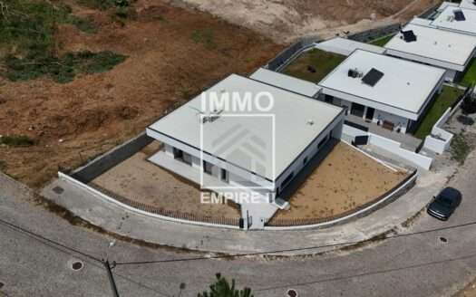 MORADIA T3 EM CRISTELO – PAREDES