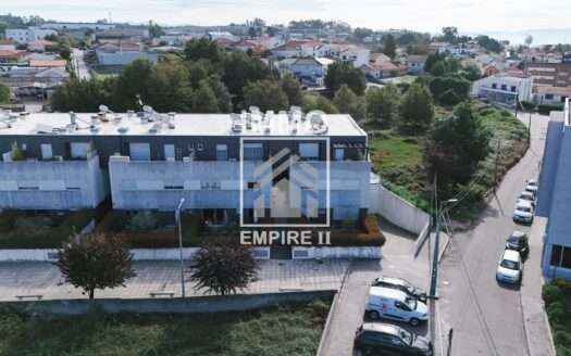  MORADIA T4 MOBILADA EM FREAMUNDE